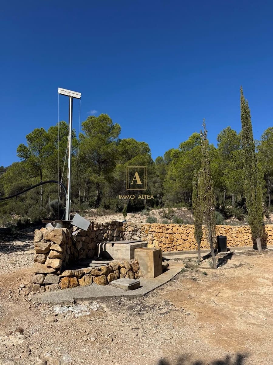 Finca/Country House for sale in Relleu with garage - € 800,000 (Ref: 9308742)