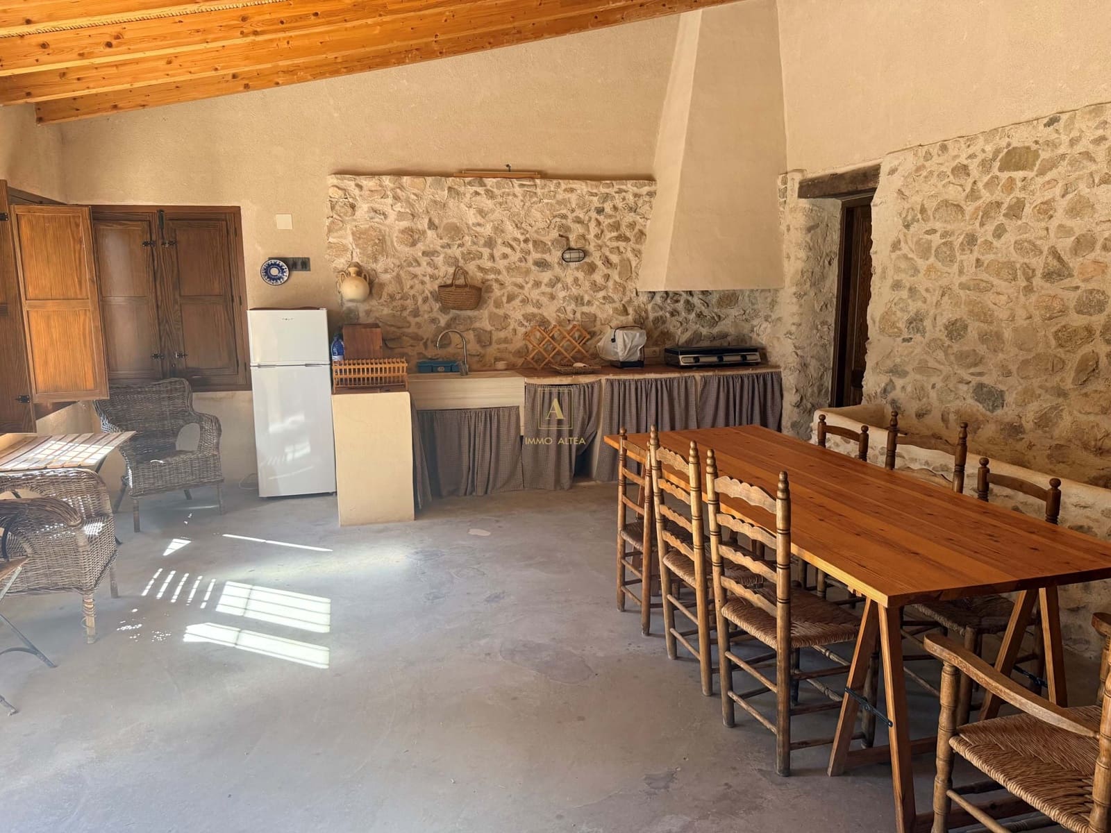 Finca/Country House for sale in Relleu with garage - € 800,000 (Ref: 9308742)