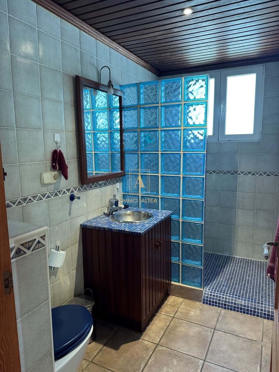 4 chambre Finca/Maison de Campagne à vendre à Tarbena avec garage - 310 000 € (Ref: 9369119)