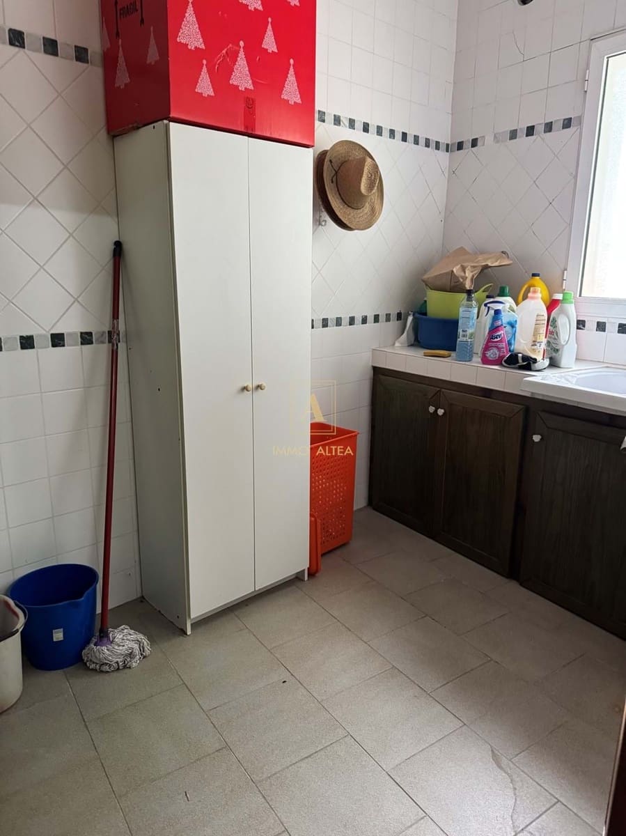 4 chambre Finca/Maison de Campagne à vendre à Tarbena avec garage - 310 000 € (Ref: 9369119)