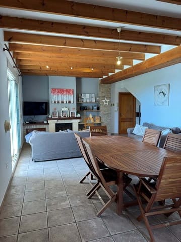 4 chambre Finca/Maison de Campagne à vendre à Tárbena avec garage - 310 000 € (Ref: 9369119)