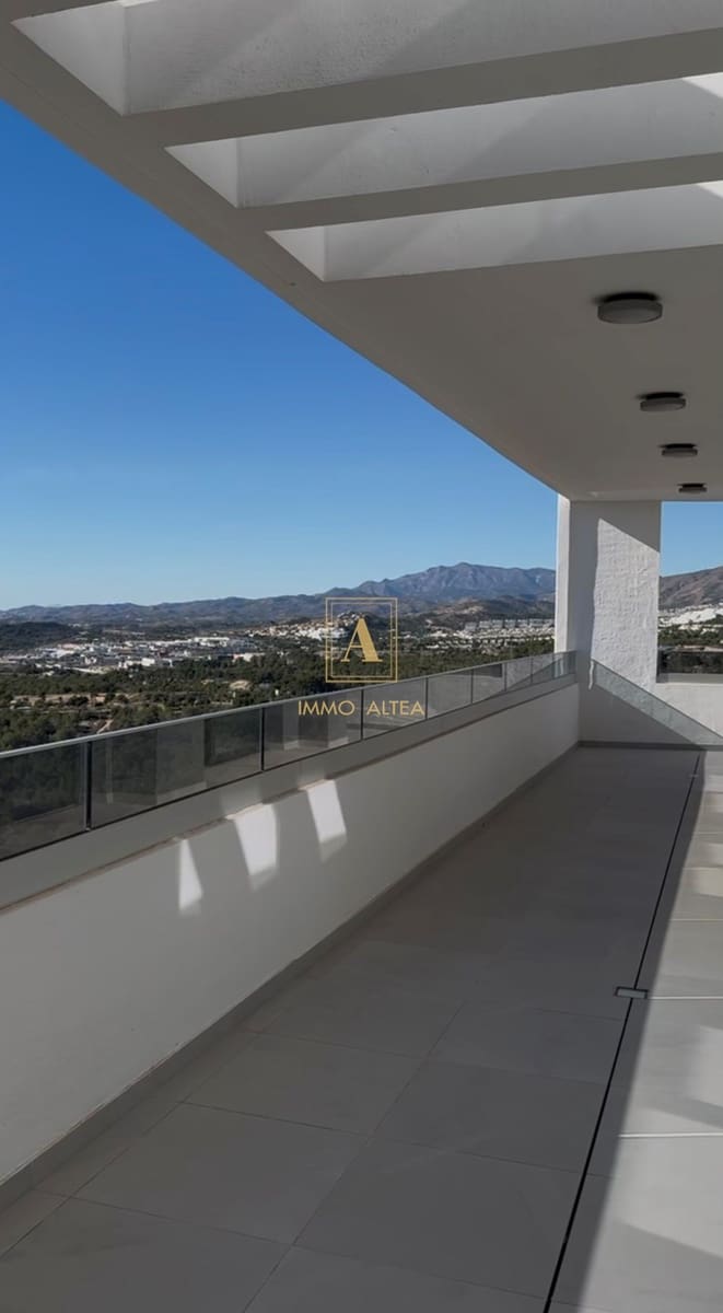 3 quarto Penthouse para venda em Benidorm com piscina garagem - 800 000 € (Ref: 9455676)