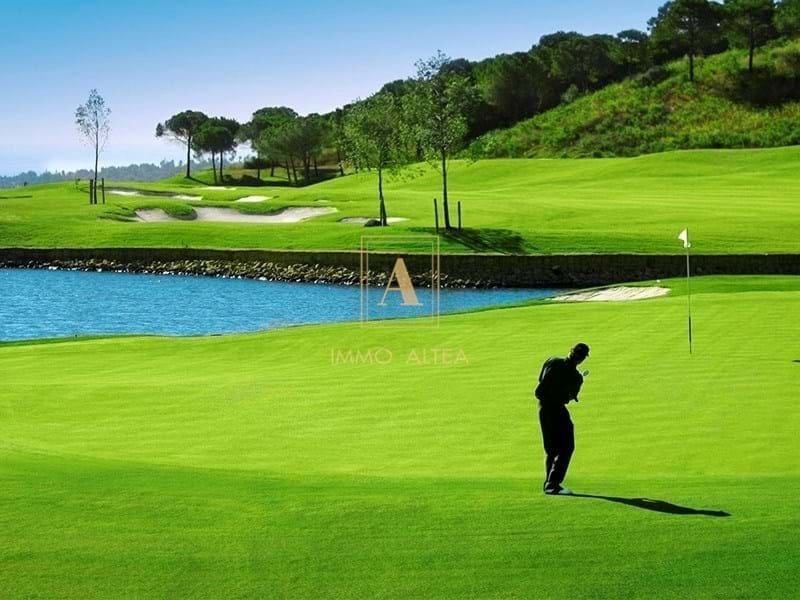 3 quarto Penthouse para venda em Benidorm com piscina garagem - 800 000 € (Ref: 9455676)