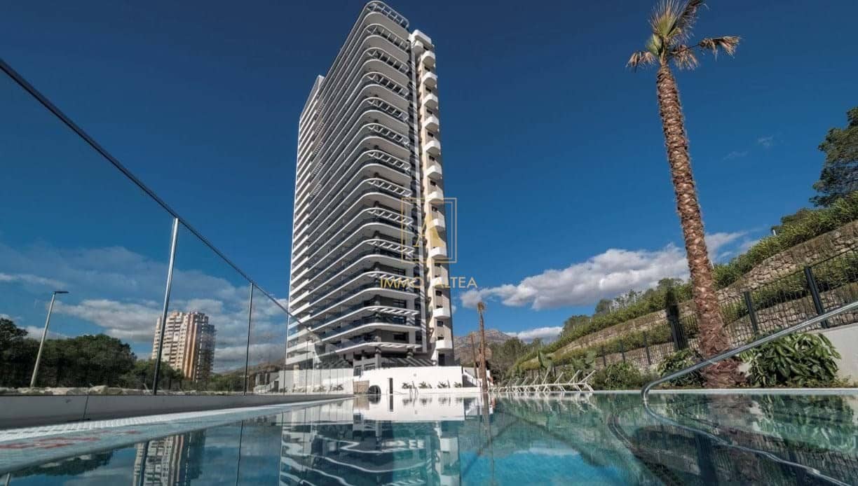 3 quarto Penthouse para venda em Benidorm com piscina garagem - 800 000 € (Ref: 9455676)