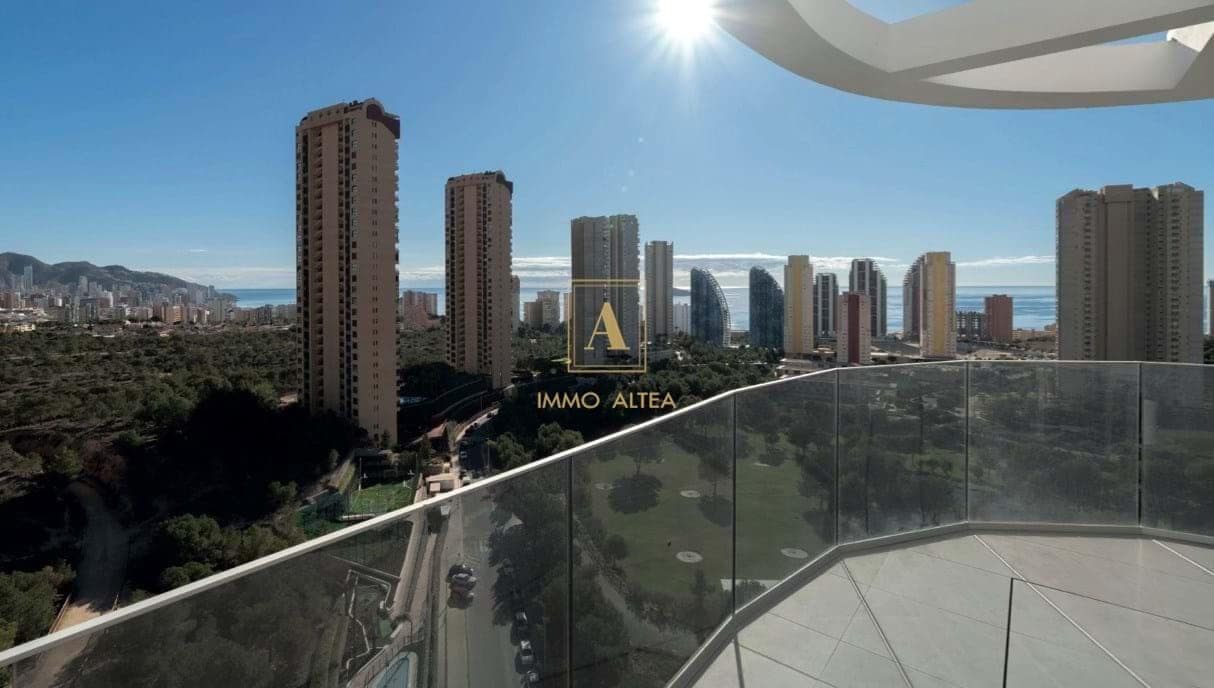 3 soverom Leilighet til salgs i Benidorm med svømmebasseng garasje - € 539 000 (Ref: 9455677)