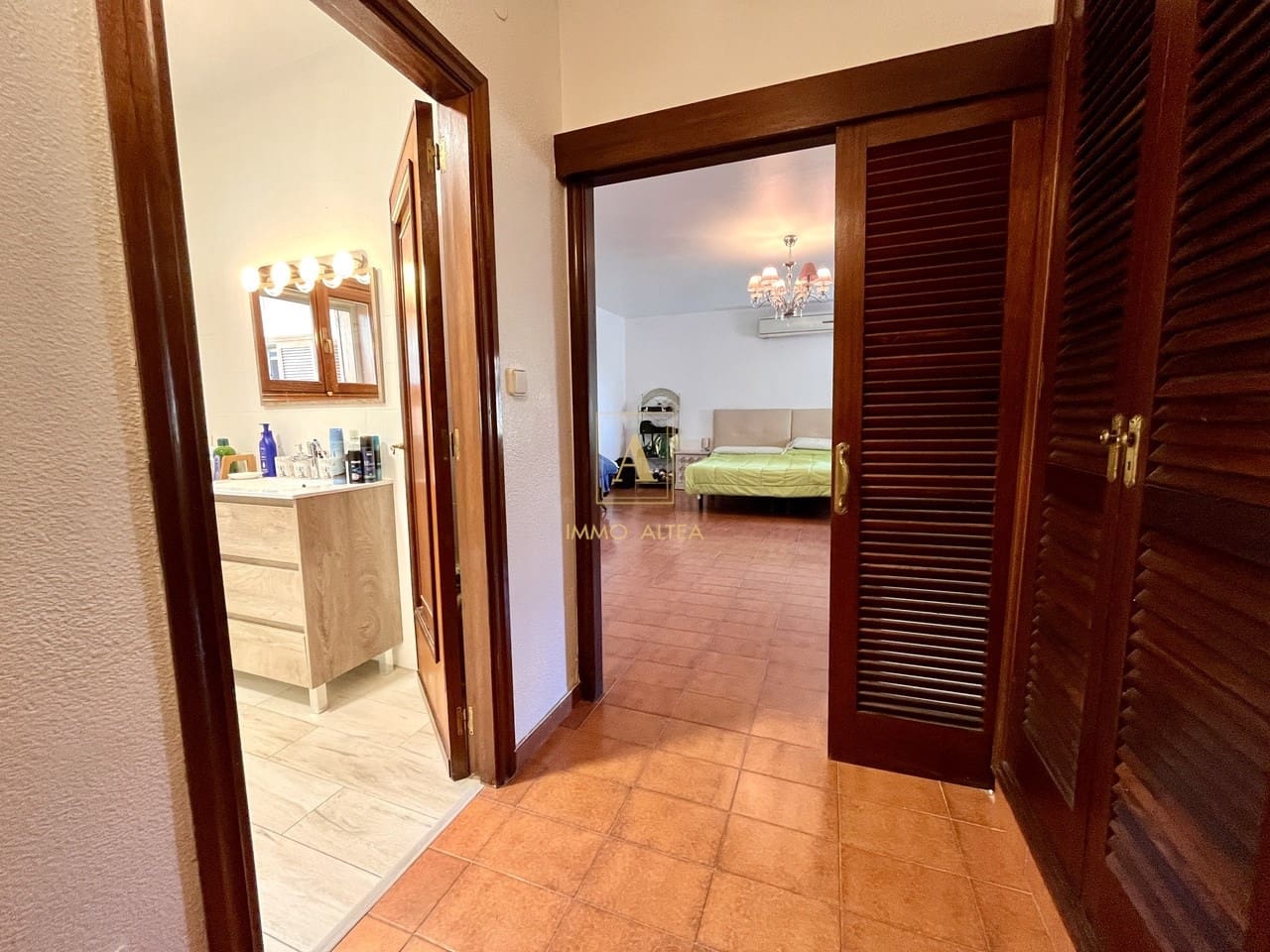 4 camera da letto Villa in vendita in Alicante citta - 995.000 € (Rif: 9566838)