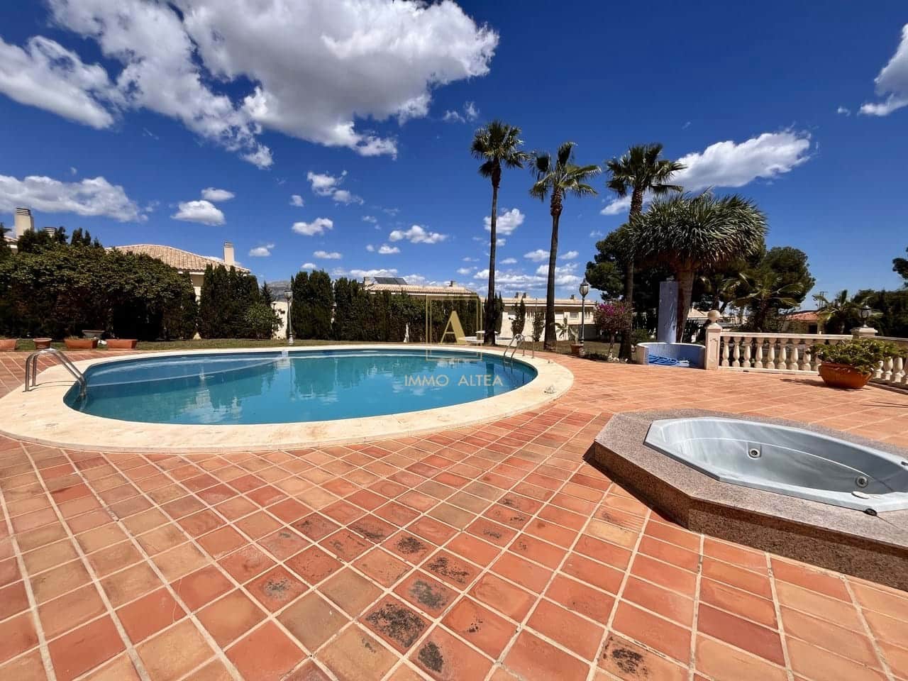 4 camera da letto Villa in vendita in Alicante citta - 995.000 € (Rif: 9566838)