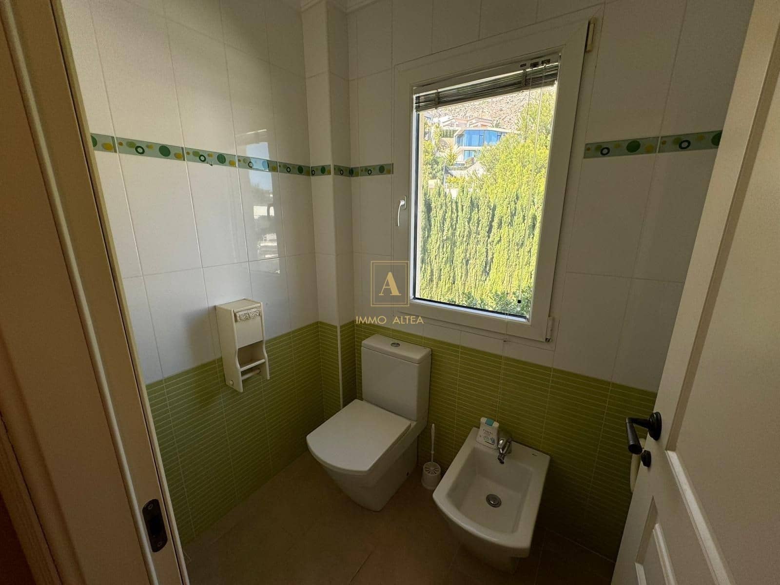 Chalet de 4 habitaciones en Altea en venta con piscina - 1.450.000 € (Ref: 9566842)