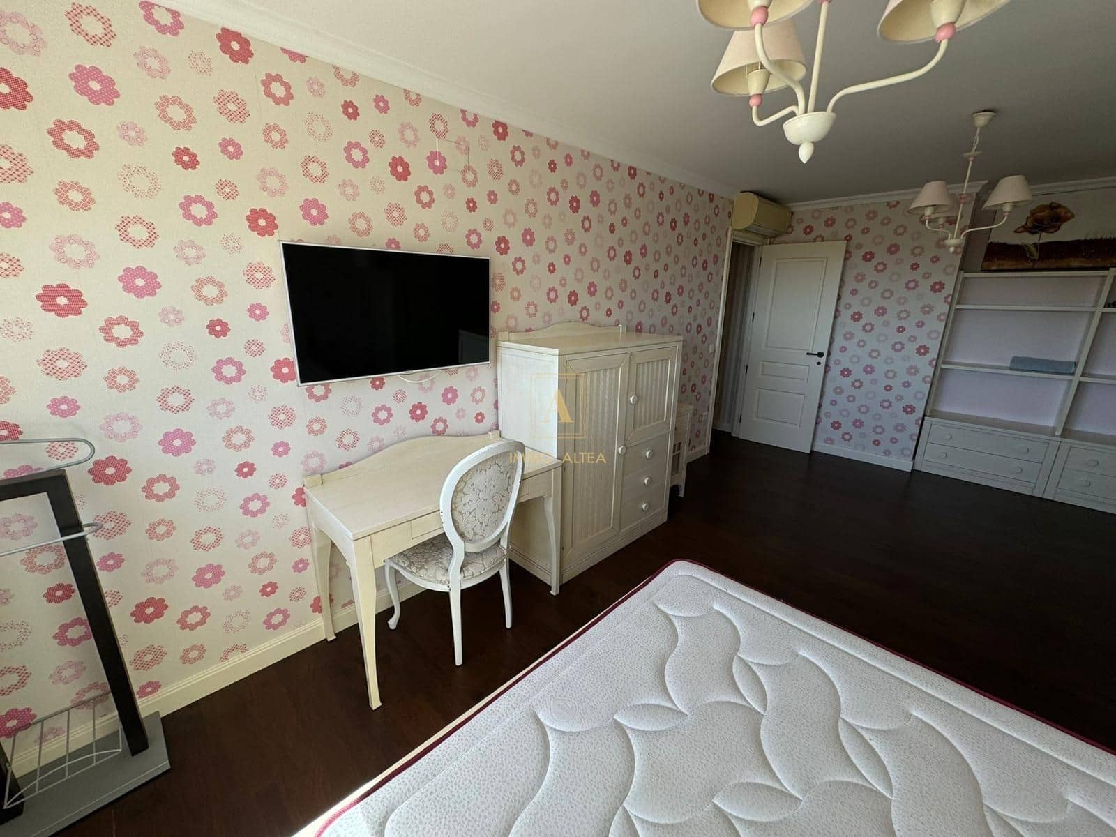 Chalet de 4 habitaciones en Altea en venta con piscina - 1.450.000 € (Ref: 9566842)