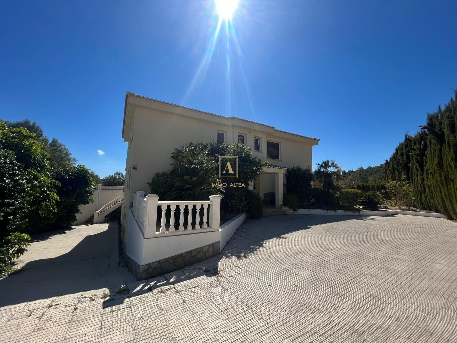 Chalet de 4 habitaciones en Altea en venta con piscina - 1.450.000 € (Ref: 9566842)