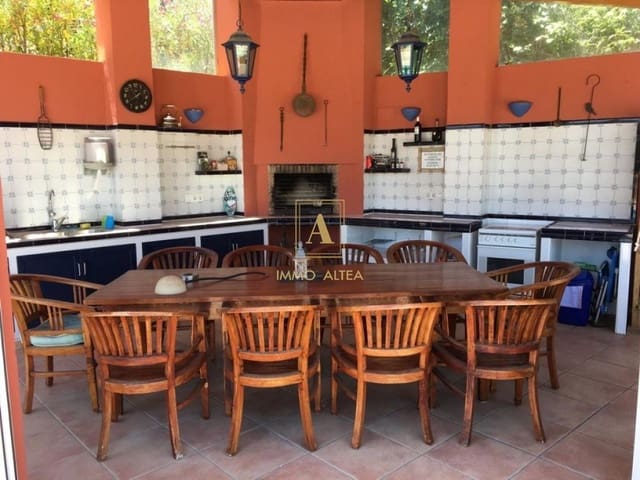 Chalet de 8 habitaciones en Alicante / Alacant ciudad en venta con garaje - 1.100.000 € (Ref: 9566843)