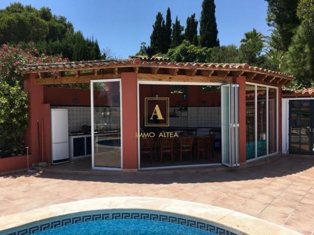Chalet de 8 habitaciones en Alicante / Alacant ciudad en venta con garaje - 1.100.000 € (Ref: 9566843)