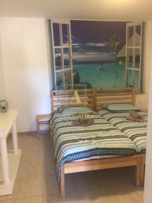 Chalet de 8 habitaciones en Alicante / Alacant ciudad en venta con garaje - 1.100.000 € (Ref: 9566843)