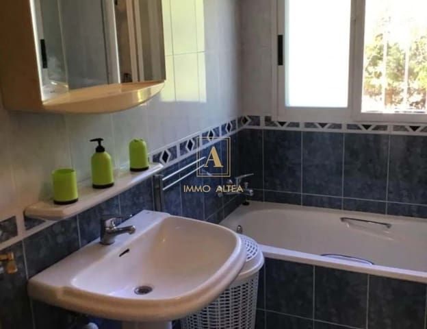 Chalet de 8 habitaciones en Alicante / Alacant ciudad en venta con garaje - 1.100.000 € (Ref: 9566843)