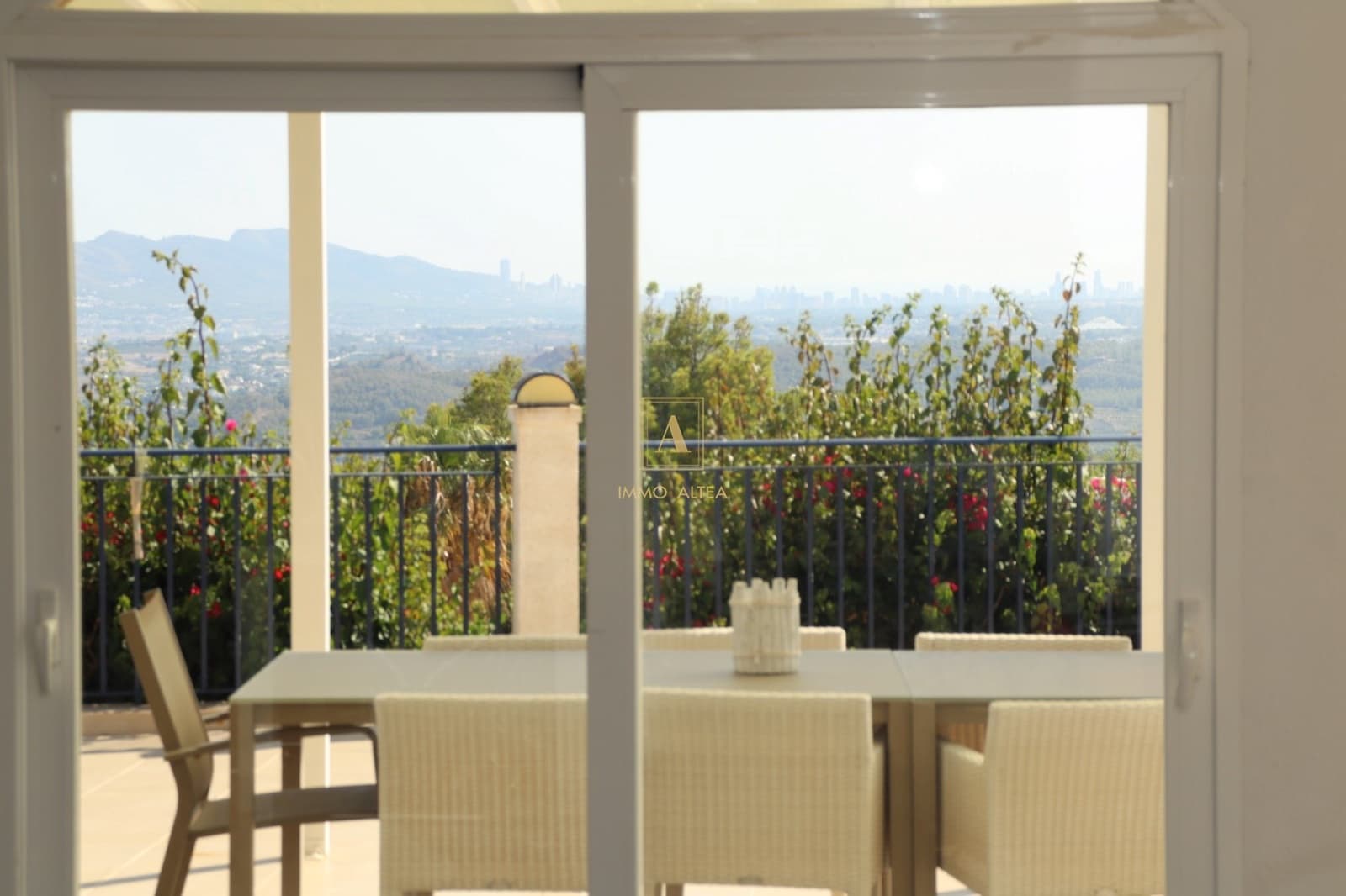 3 camera da letto Villa in vendita in Alicante citta con garage - 775.000 € (Rif: 9566844)