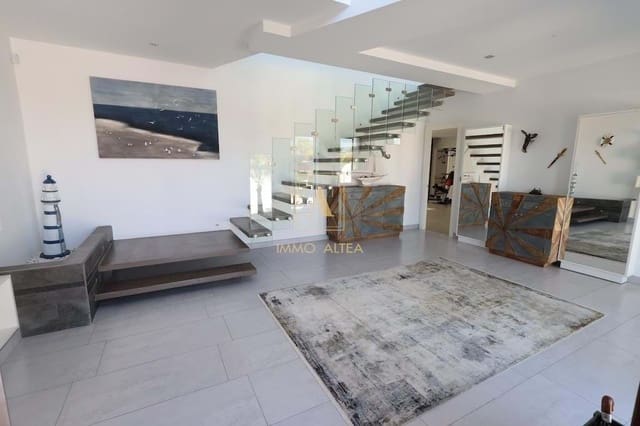 5 soveværelse Villa til salg i Alicante by med swimmingpool garage - € 2.499.000 (Ref: 9566845)