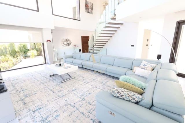 5 soveværelse Villa til salg i Alicante by med swimmingpool garage - € 2.499.000 (Ref: 9566845)