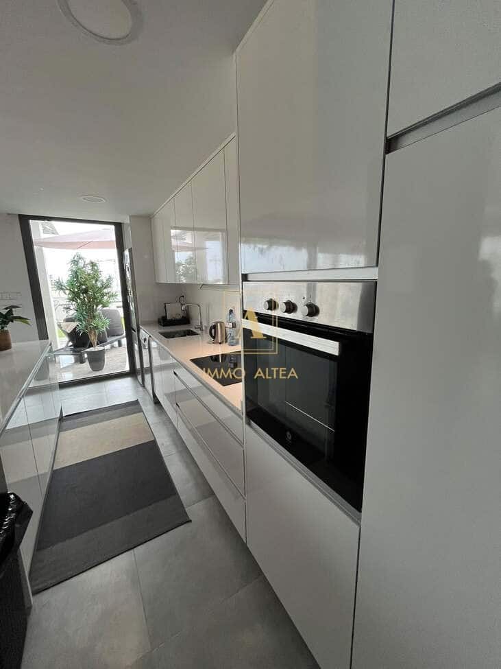 3 Zimmer Apartment zu verkaufen in Alicante / Alacant Stadt mit Pool - 455.000 € (Ref: 9566846)