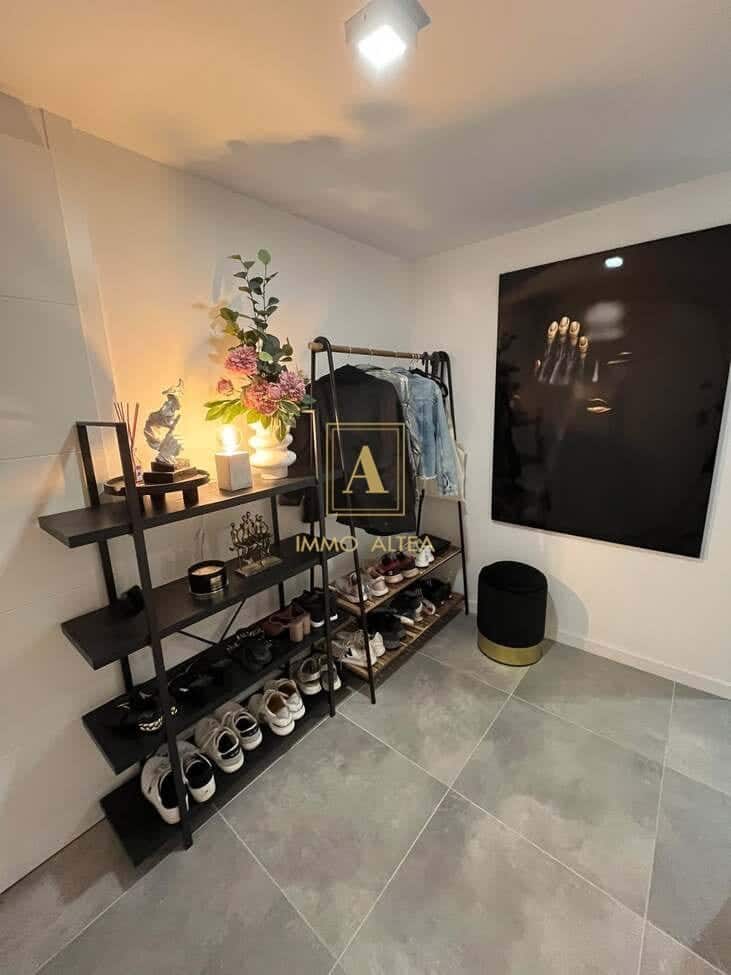 3 Zimmer Apartment zu verkaufen in Alicante / Alacant Stadt mit Pool - 455.000 € (Ref: 9566846)