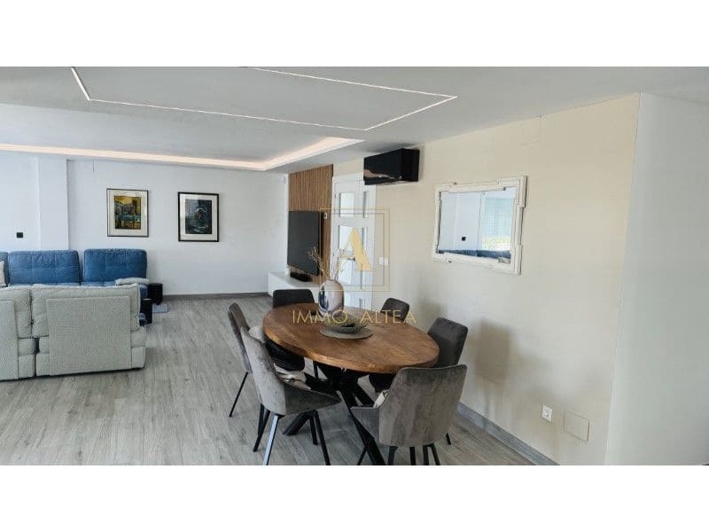 4 camera da letto Villa in vendita in Alicante citta con piscina garage - 1.090.000 € (Rif: 9566852)