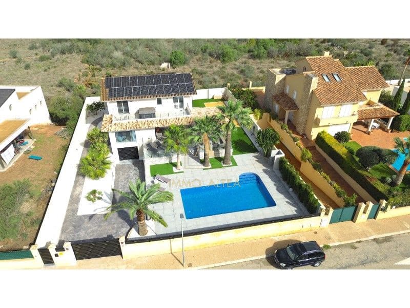 4 camera da letto Villa in vendita in Alicante citta con piscina garage - 1.090.000 € (Rif: 9566852)
