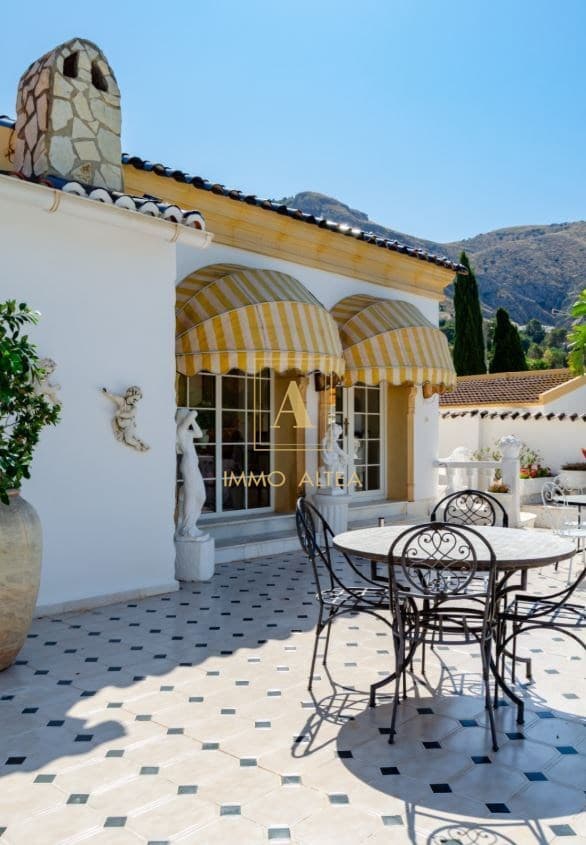 15 camera da letto Villa in vendita in Alicante citta - 950.000 € (Rif: 9566853)