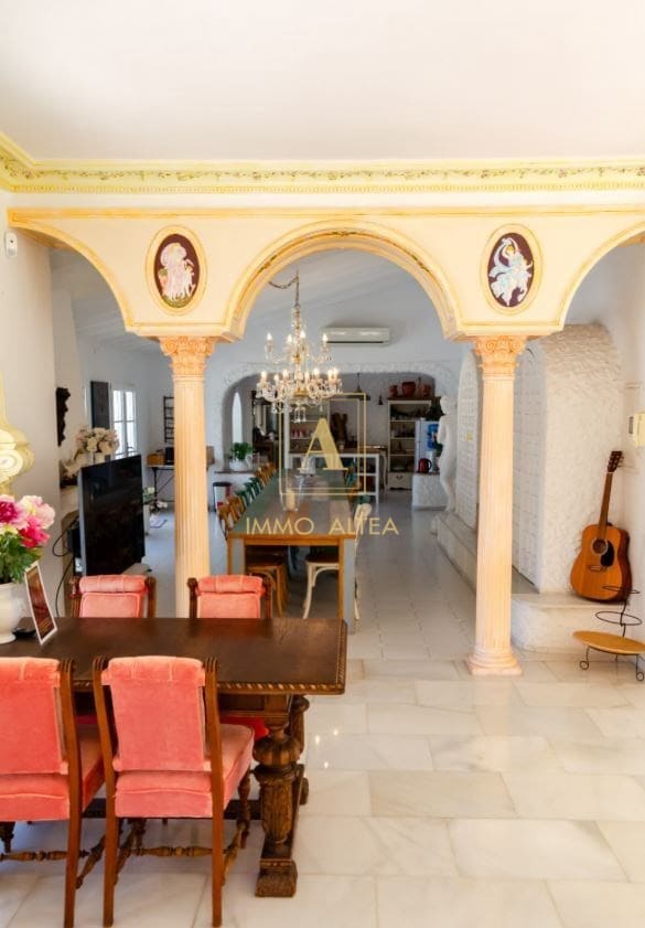 15 camera da letto Villa in vendita in Alicante citta - 950.000 € (Rif: 9566853)