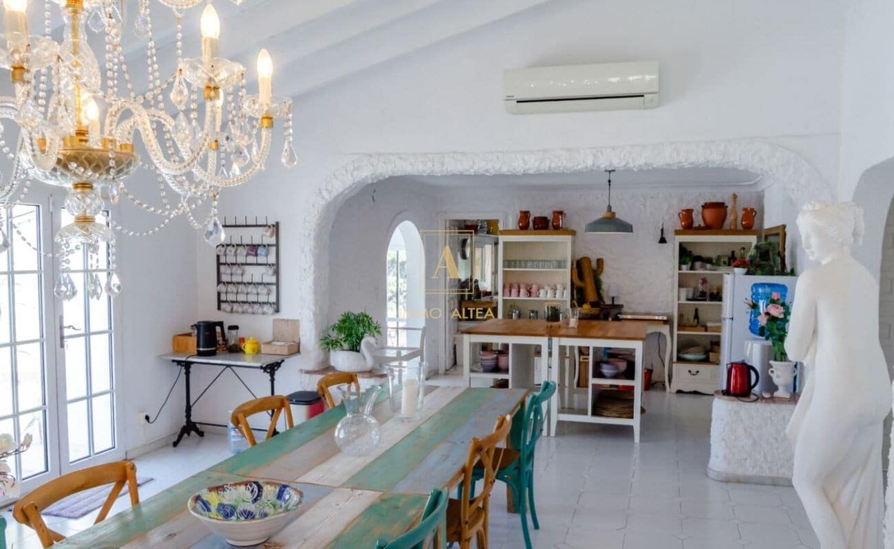 15 camera da letto Villa in vendita in Alicante citta - 950.000 € (Rif: 9566853)