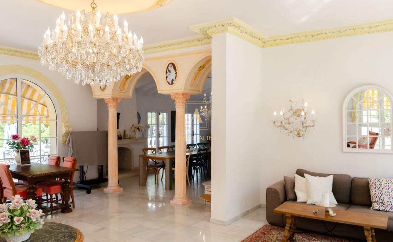 15 camera da letto Villa in vendita in Alicante citta - 950.000 € (Rif: 9566853)