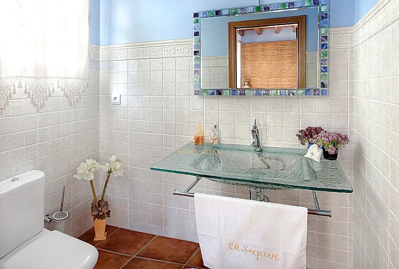 10 soveværelse Finca/Landehus til salg i Alicante by med swimmingpool - € 1.550.000 (Ref: 9566854)