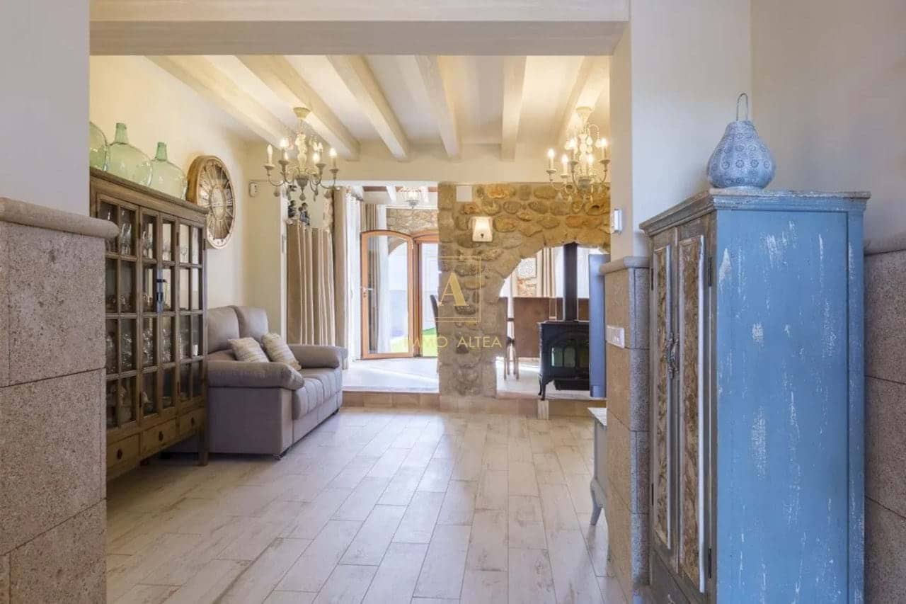 10 soveværelse Finca/Landehus til salg i Alicante by med swimmingpool - € 1.550.000 (Ref: 9566854)