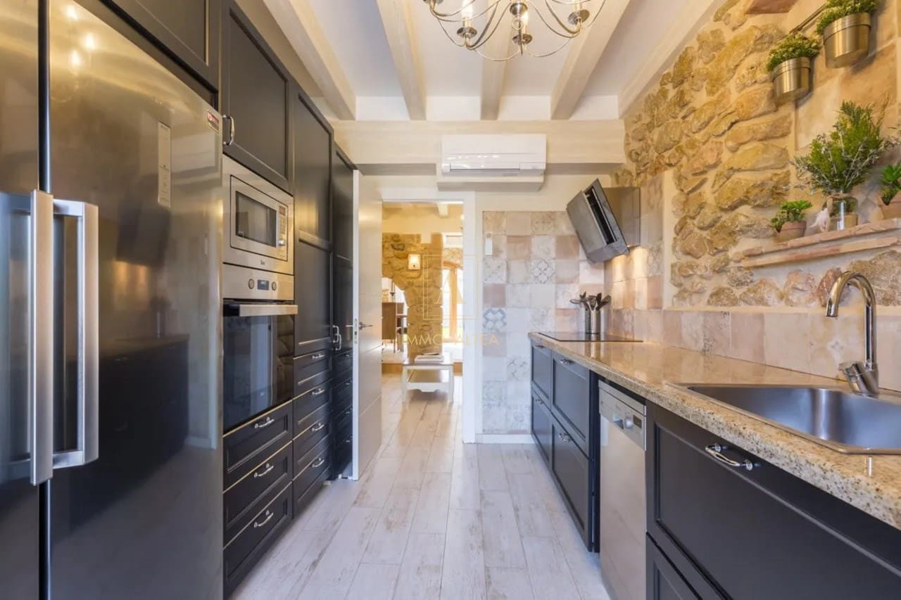 10 soveværelse Finca/Landehus til salg i Alicante by med swimmingpool - € 1.550.000 (Ref: 9566854)