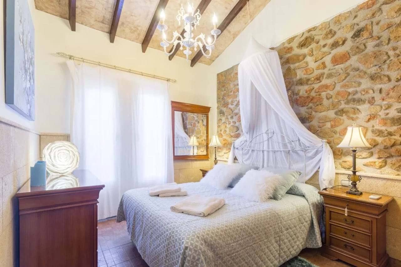 10 soveværelse Finca/Landehus til salg i Alicante by med swimmingpool - € 1.550.000 (Ref: 9566854)