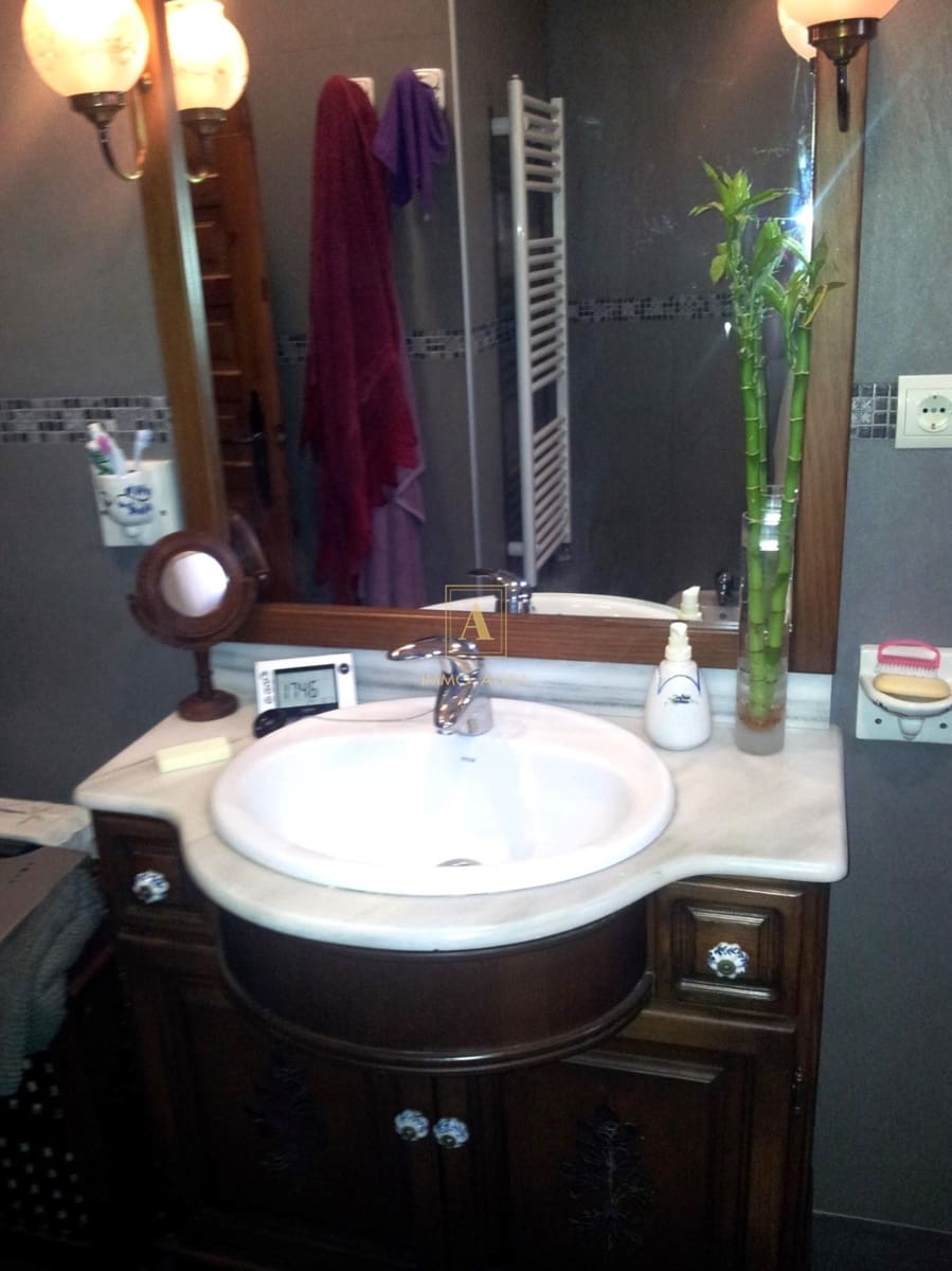 Chalet de 5 habitaciones en Alicante / Alacant ciudad en venta con garaje - 585.000 € (Ref: 9566855)