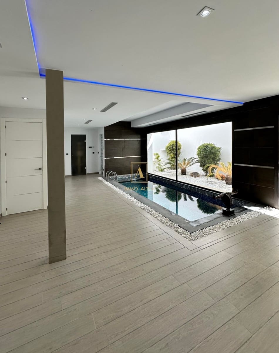 5 camera da letto Villa in vendita in Alicante citta con garage - 2.350.000 € (Rif: 9566857)