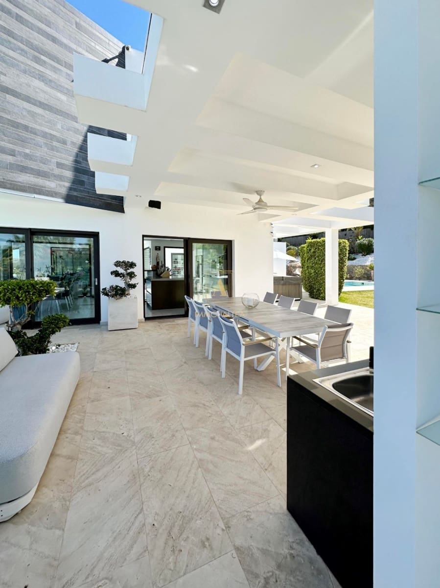 5 camera da letto Villa in vendita in Alicante citta con garage - 2.350.000 € (Rif: 9566857)