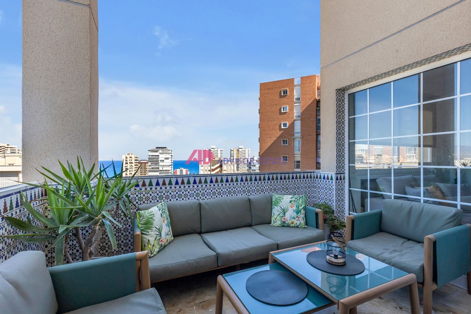 3 quarto Apartamento para venda em Alicante cidade com piscina - 690 000 € (Ref: 9566860)