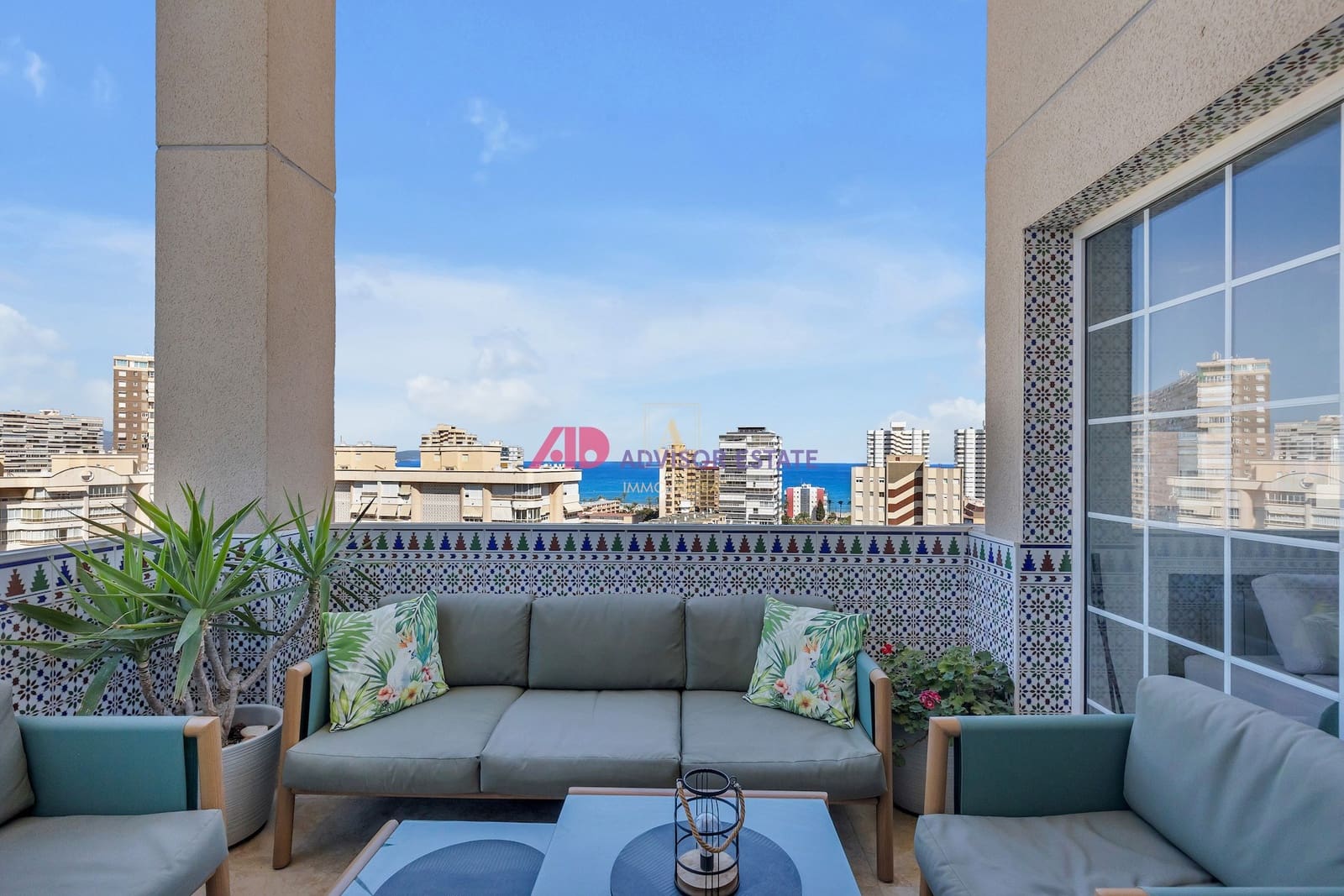 3 quarto Apartamento para venda em Alicante cidade com piscina - 690 000 € (Ref: 9566860)