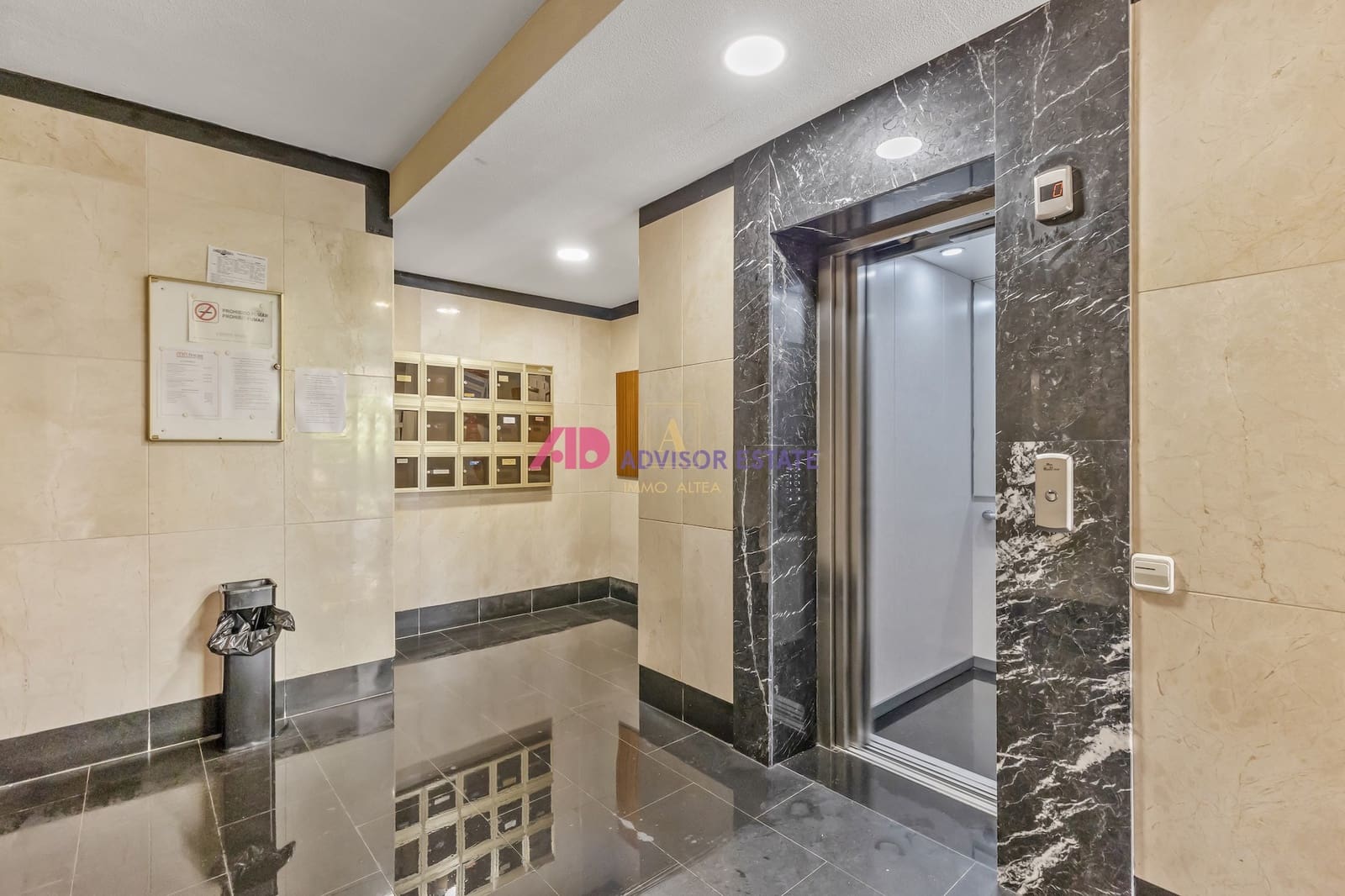 3 quarto Apartamento para venda em Alicante cidade com piscina - 690 000 € (Ref: 9566860)