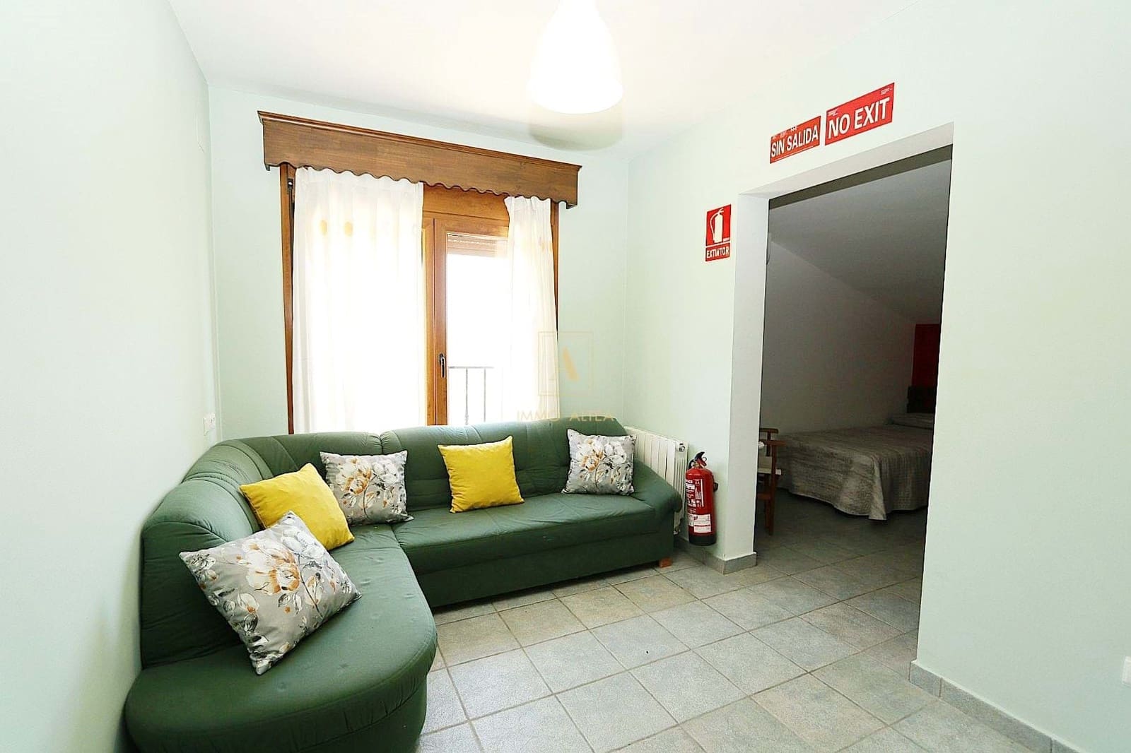 9 soveværelse Finca/Landehus til salg i Alicante by med garage - € 680.000 (Ref: 9566861)