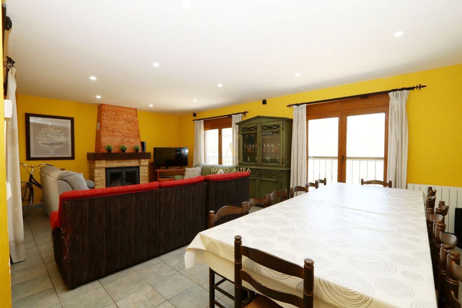 9 soveværelse Finca/Landehus til salg i Alicante by med garage - € 680.000 (Ref: 9566861)