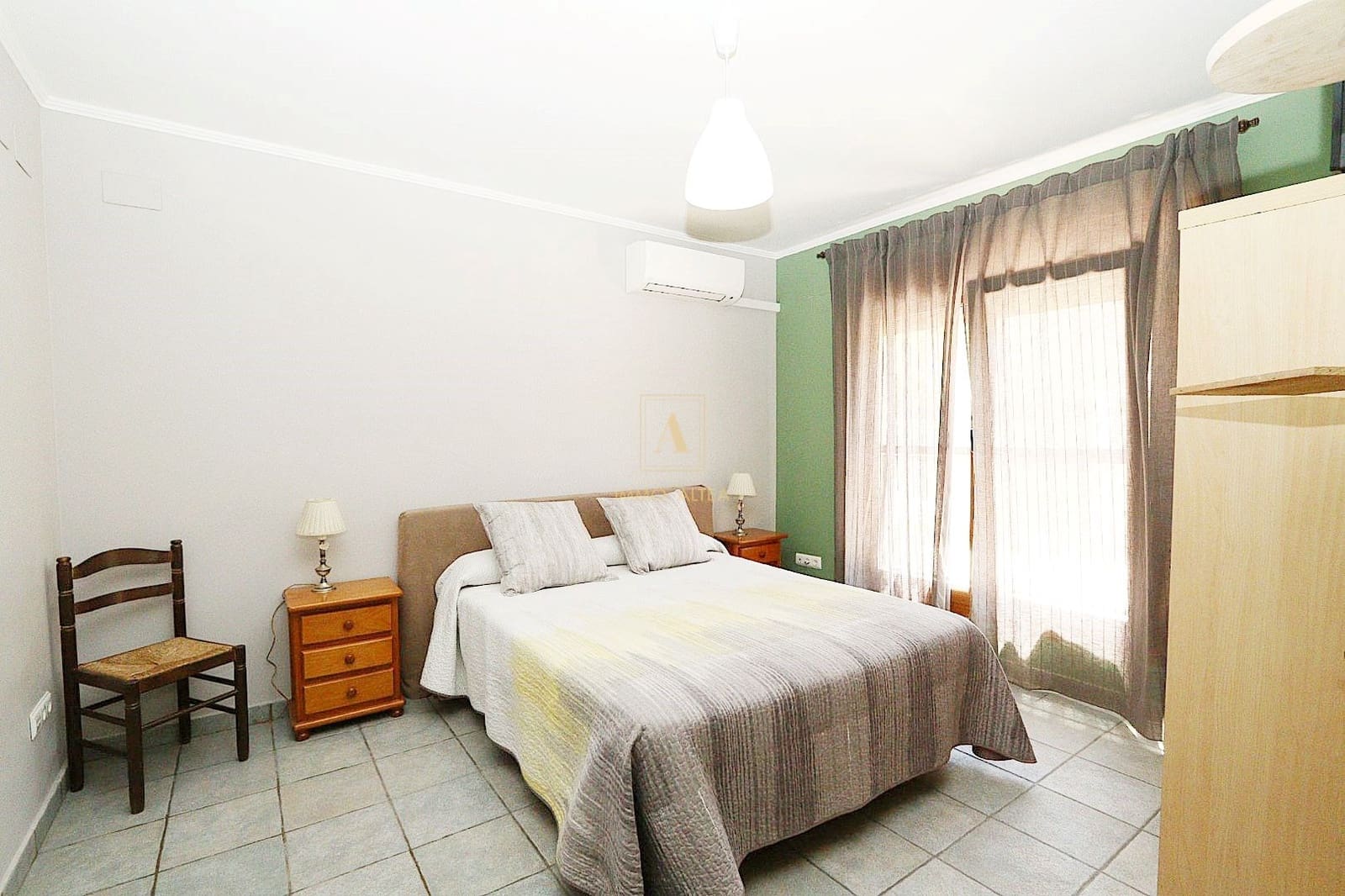 9 soveværelse Finca/Landehus til salg i Alicante by med garage - € 680.000 (Ref: 9566861)