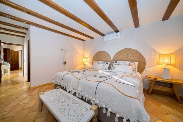 5 sypialnia Willa na sprzedaż w Miasto Alicante / Alacant z garażem - 1 395 000 € (Ref: 9566863)