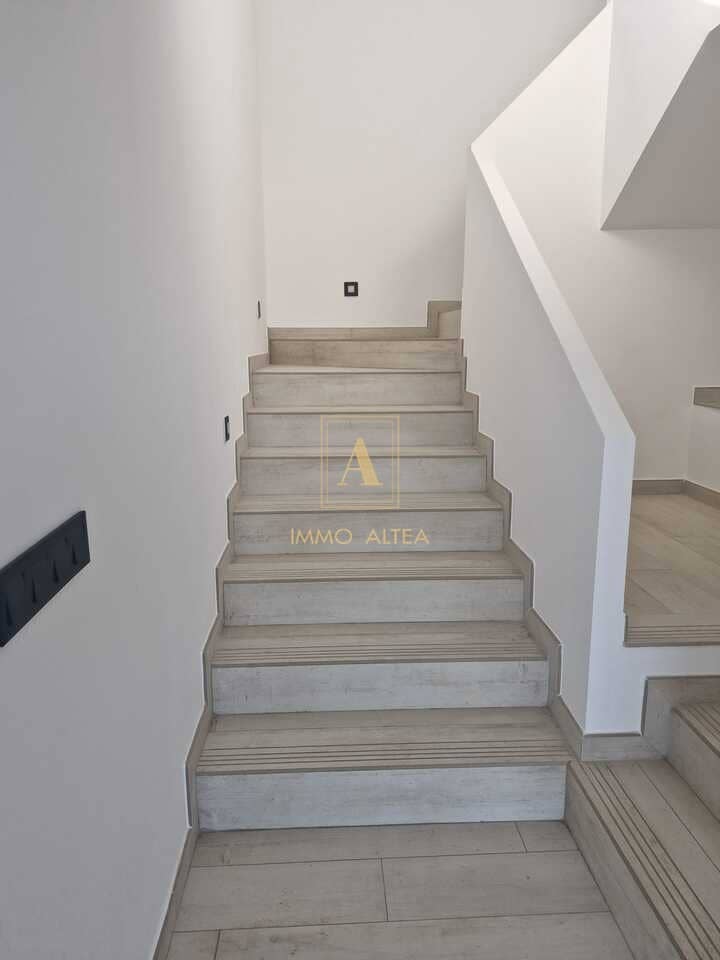 4 camera da letto Villa in vendita in Alicante citta - 1.075.000 € (Rif: 9566864)