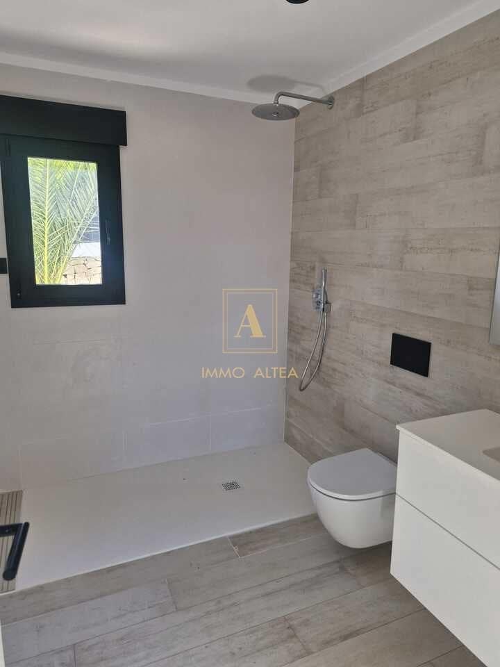4 camera da letto Villa in vendita in Alicante citta - 1.075.000 € (Rif: 9566864)