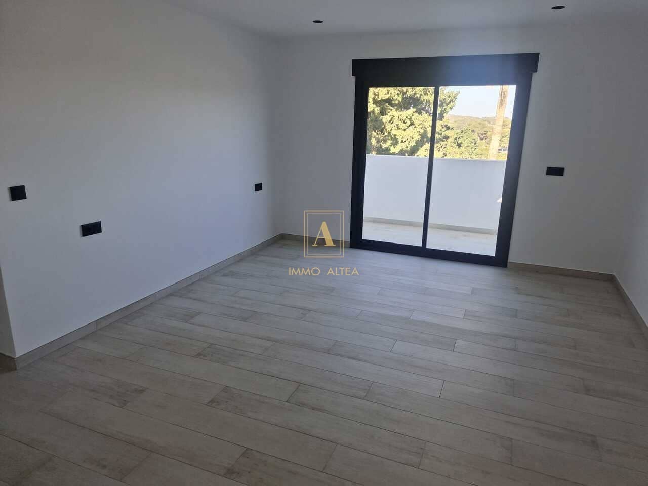 4 camera da letto Villa in vendita in Alicante citta - 1.075.000 € (Rif: 9566864)