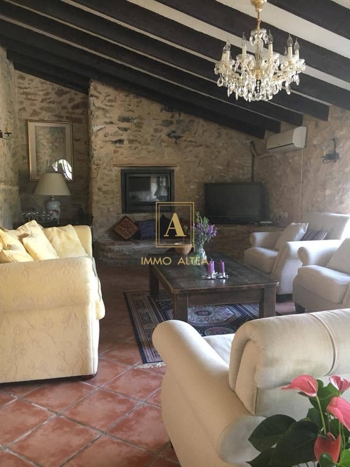 8 soveværelse Finca/Landehus til salg i Alicante by med swimmingpool - € 1.399.994 (Ref: 9566865)