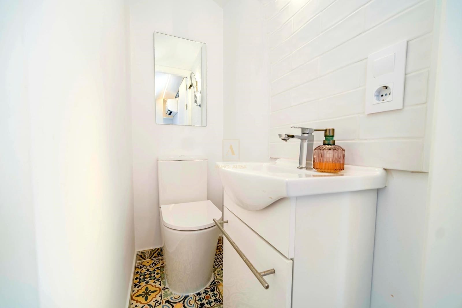 4 slaapkamer Penthouse te koop in Alicante stad met garage - € 599.000 (Ref: 9566870)