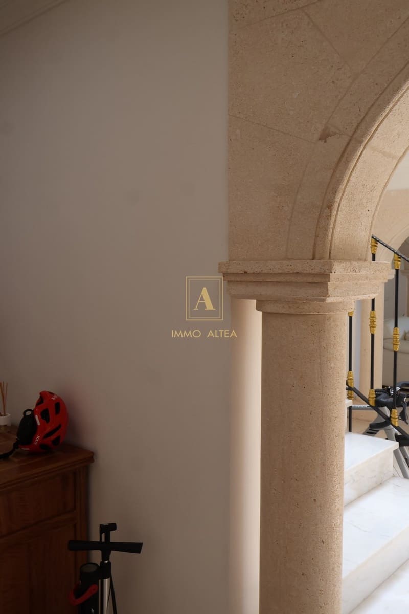 4 makuuhuone Huvila myytävänä paikassa Alicante kaupunki - 835 199 € (Ref: 9566872)