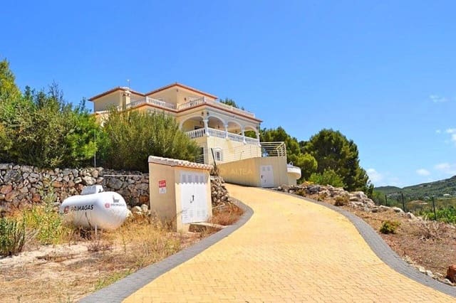 4 makuuhuone Huvila myytävänä paikassa Alicante kaupunki - 835 199 € (Ref: 9566872)